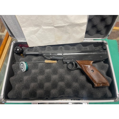 319 - An EM-GE model LP 3A .177 break barrel air pistol, boxed -