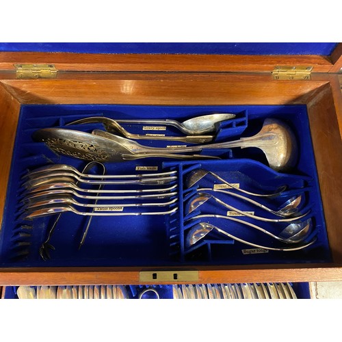 18 - An early 20th century canteen of plated cutlery, by Mappin & Webb, some pieces lacking -