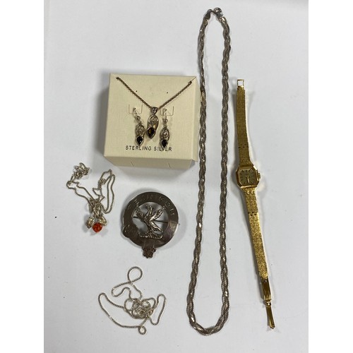 23 - A small quantity of silver jewellery items, including Scottish clan brooch, coral pendant on chain, ... 