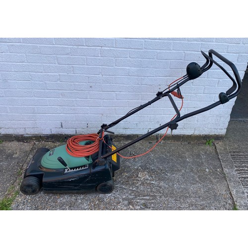 395 - A Hayter Envoy 36 lawn mower -