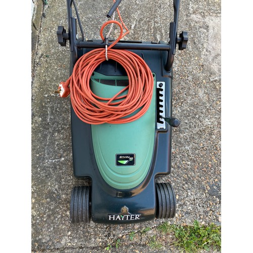 395 - A Hayter Envoy 36 lawn mower -