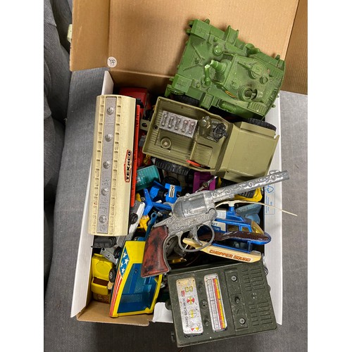 193 - Toys: a Matchbox carry case and a large quantity of die cast models and other toys -