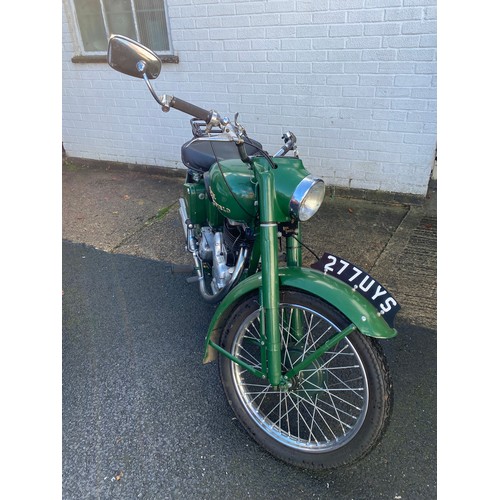 429 - Royal Enfield Clipper 250cc motorcycle 277 UYS, 1955, green -