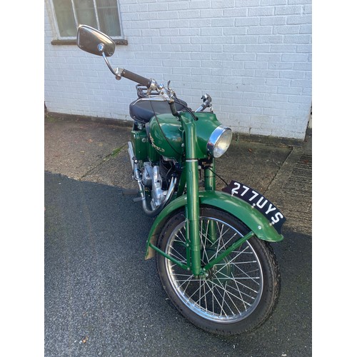 415 - Royal Enfield Clipper 250cc motorcycle 277 UYS, 1955, green -