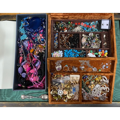 Lot 22        