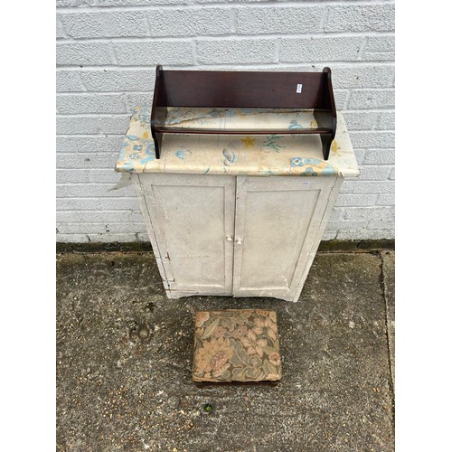 280 - A painted pine cupboard, together with a stool and a book slide (3) -