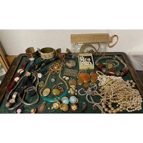 35 - A small group of silver rings and assorted costume jewellery -