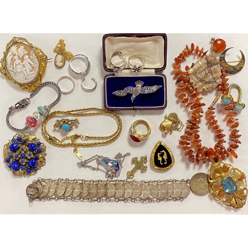 Lot 20        