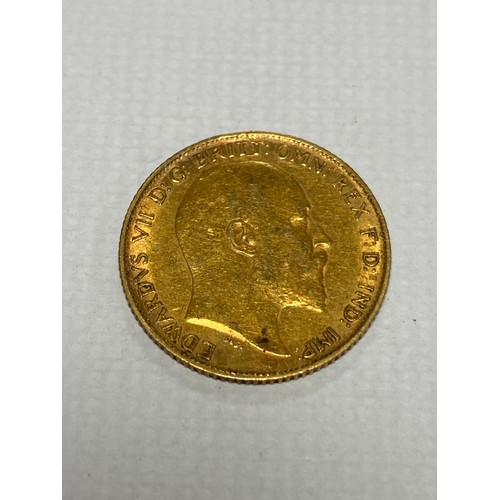 10 - An Edward VII half sovereign 1907 -
