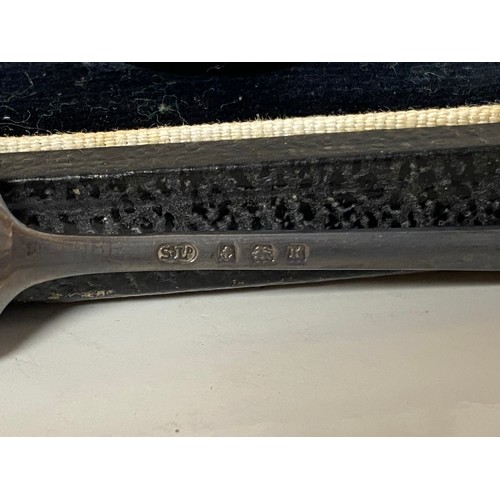 26 - A set of six George VI silver teaspoons, Birmingham 1934, in fitted case -