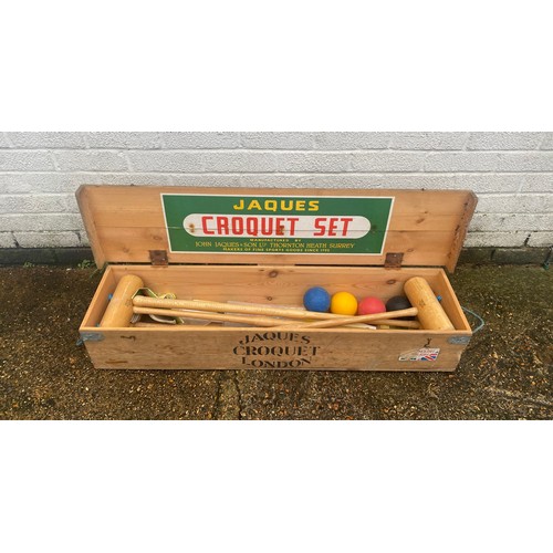 489 - A Jaques croquet set, boxed -