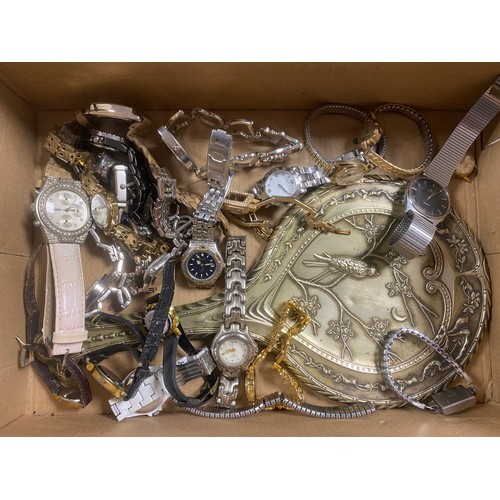 134 - A 9ct gold back and front locket together with odd earrings and a quantity of costume jewellery and ... 