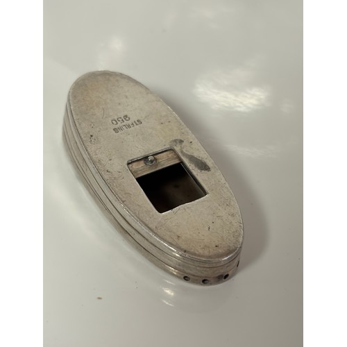 58 - Two  Chinese silver oval shaped snuff boxes, each stamped 950, with bamboo detail, together with a p... 