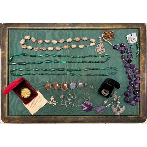 Lot 2         