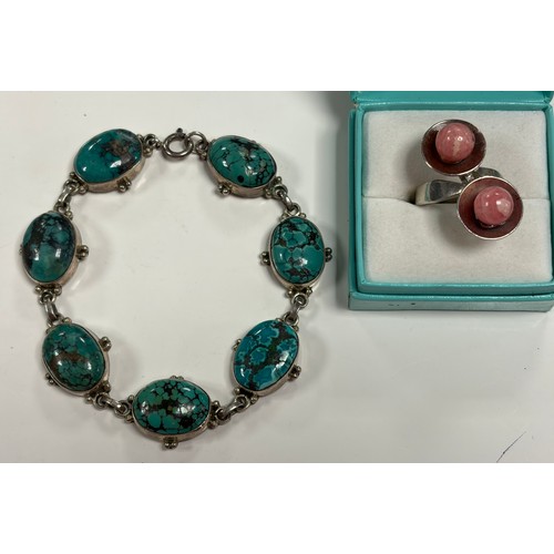 Lot 23        