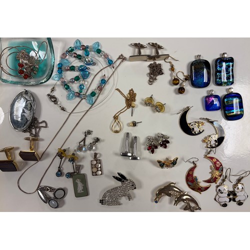 Lot 27        