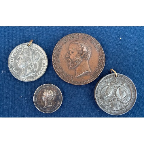 A group of four commemorative medals, to include the opening of the Royal Exchange 1844, the 1874 Exhibition, Queen Victoria's Golden and Diamond Jubilees (4) -