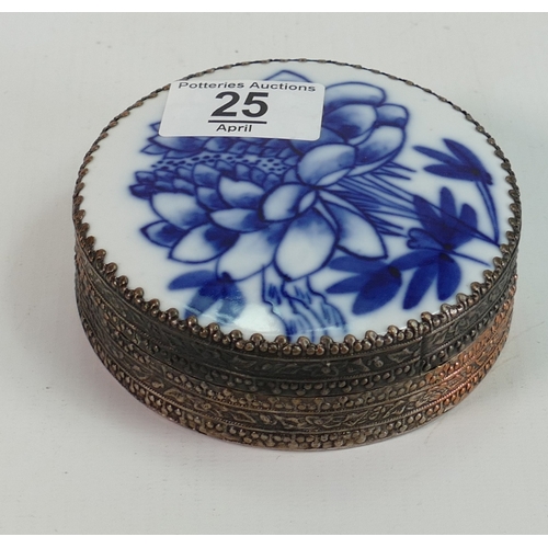 25 - Chinese Pottery & Base Metal circular box: diameter 11cm