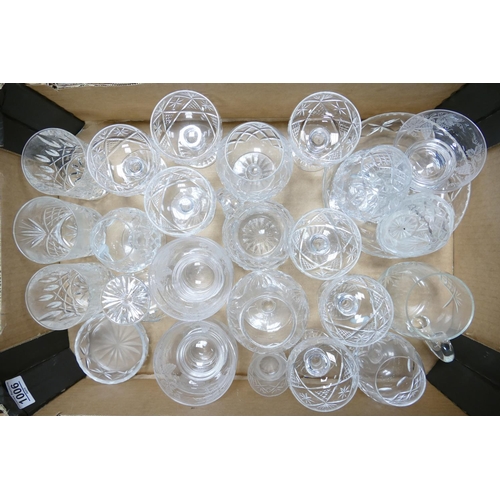 1006 - A collection of quality Cut & crystal glassware to include: brandy, whisk, tumblers vases, etched di... 