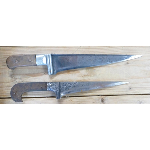 1055 - Two Early Kyber Knives: handle slabs missing to one(2)