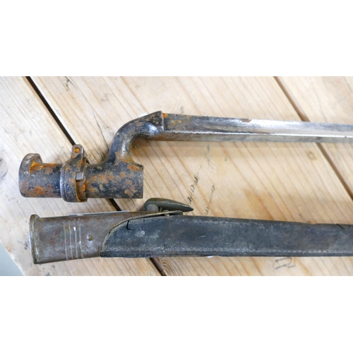 1057 - Martini Bayonet: with original scabbard