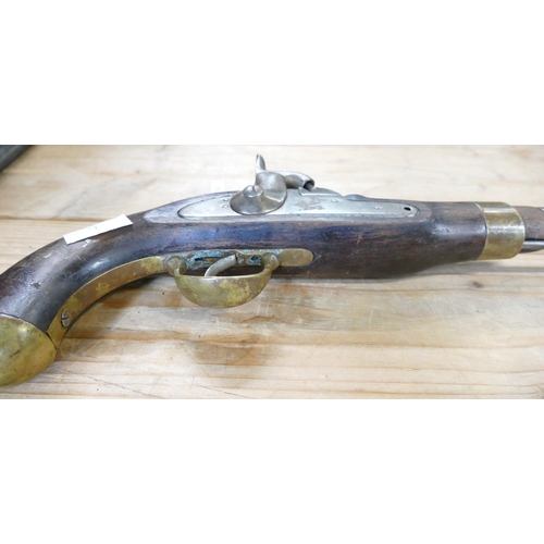 1059 - Early 20th Century French Military Percussion Pistol: