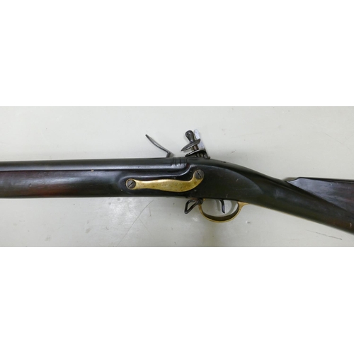 1064 - 20th Century Brown Bess Flintlock Musket: ordinance stamps on lock & barrel, complete with bayonet