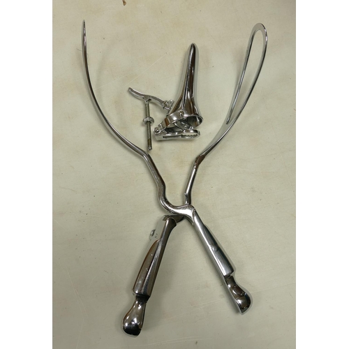 666g - A pair of Medical Delivery Forceps by Fanning & co of Dublin: together with Virginal Speculum by Har... 