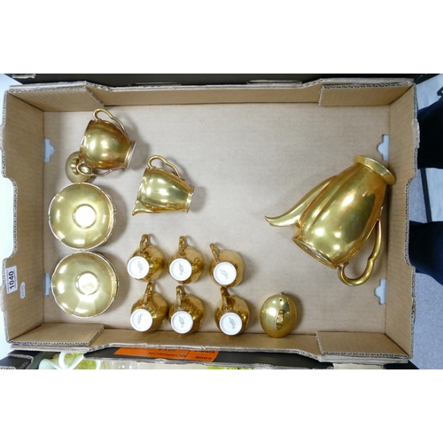 1040 - Carltonware Gilded Coffee Set: