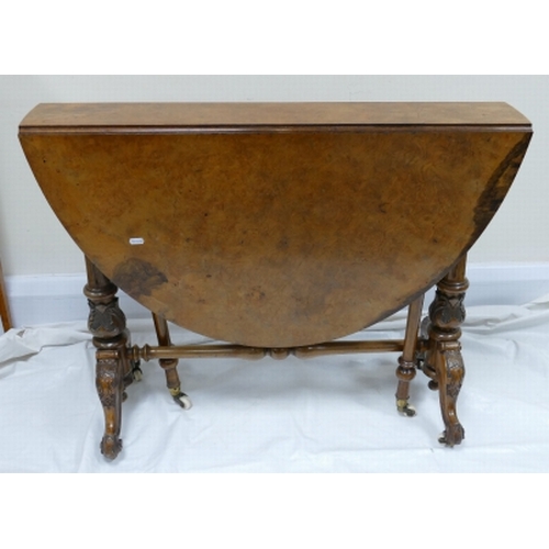 551n - Victorian Walnut Sutherland table:   Height 73cm, width 112cm and length 90cm