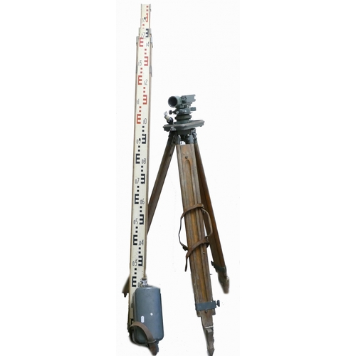 318 - Surveyors set of equipment Hilger Watts Ltd
including Dump Level with matching Tripod & Staff (3)