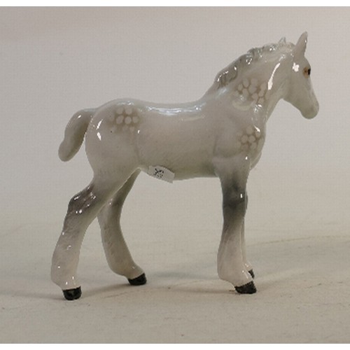 426 - Beswick large Shire foal in grey gloss: 951