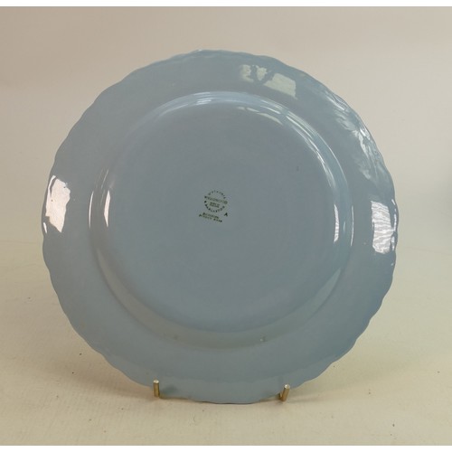 803 - A large collection of Wedgwood Queensware dinner & tea ware to include: Tureens, open vegetable dish... 