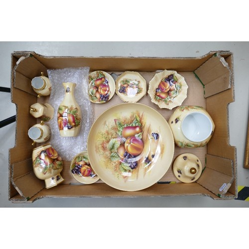 825 - Aynsley Orchard Gold ware: To include large footed bowl, vases, various pin trays, lidded pot, etc. ... 