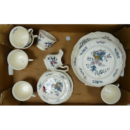 55 - Wedgwood Williamsburg Potpourri patterned dinner ware: to include dinner plates, side plates, cups, ... 