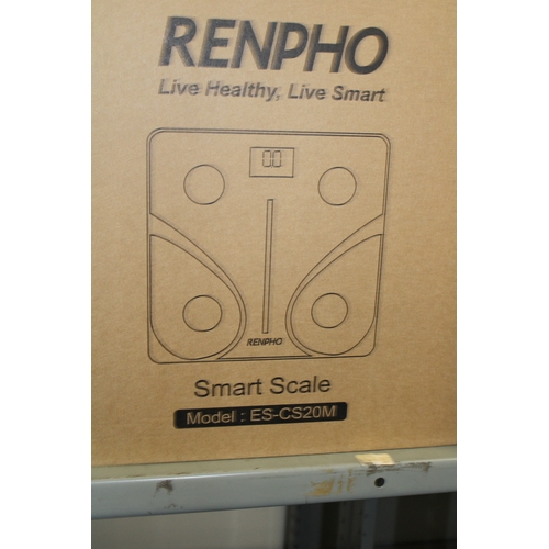 694 - Amazon returned items: boxed Renpho bluetooth weighing scales (10).