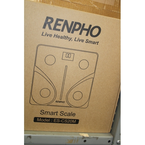 695 - Amazon returned items: boxed Renpho bluetooth weighing scales (15).