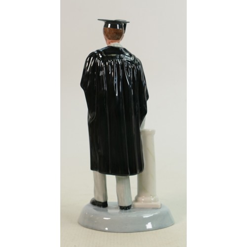 269 - Royal Doulton Classics figure Graduate HN3017: Boxed.