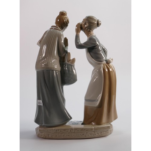 417 - Lladro figure group The Gossips 4984: Height 31cm.