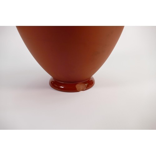 421 - Wedgwood terracotta trial vase: (Hairline crack to top rim & chip to foot rim of terracotta vase).