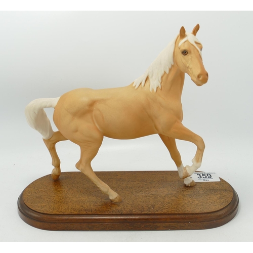 359 - Beswick Palomino Spirit of The Wind 2688: on wooden plinth