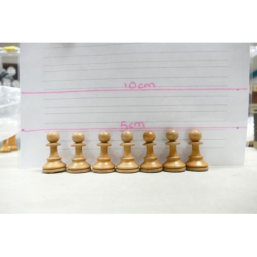 502 - A collection of Early 20th Century Wooden Incomplete Chess Pieces: please see images for size and co... 