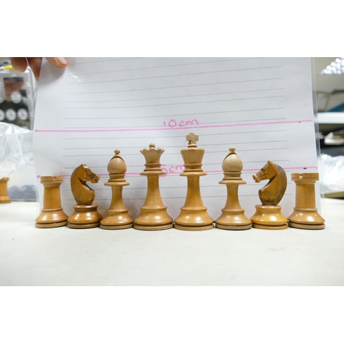 502 - A collection of Early 20th Century Wooden Incomplete Chess Pieces: please see images for size and co... 