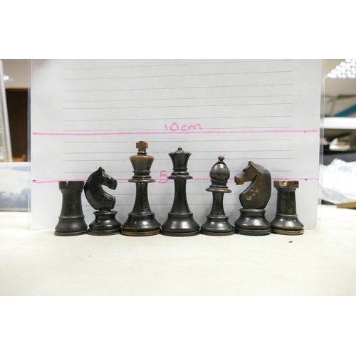 502 - A collection of Early 20th Century Wooden Incomplete Chess Pieces: please see images for size and co... 