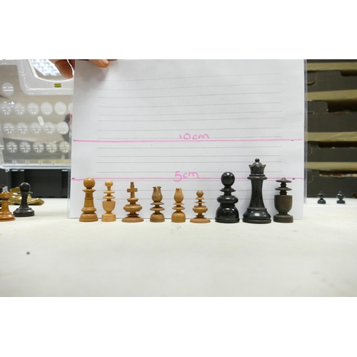 507 - A collection of Early 20th Century Wooden Incomplete Chess Pieces: please see images for size and co... 