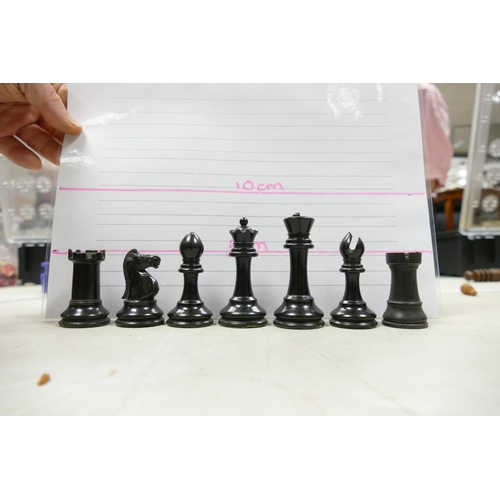 507 - A collection of Early 20th Century Wooden Incomplete Chess Pieces: please see images for size and co... 