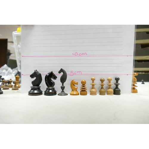 507 - A collection of Early 20th Century Wooden Incomplete Chess Pieces: please see images for size and co... 