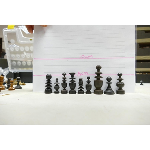 507 - A collection of Early 20th Century Wooden Incomplete Chess Pieces: please see images for size and co... 