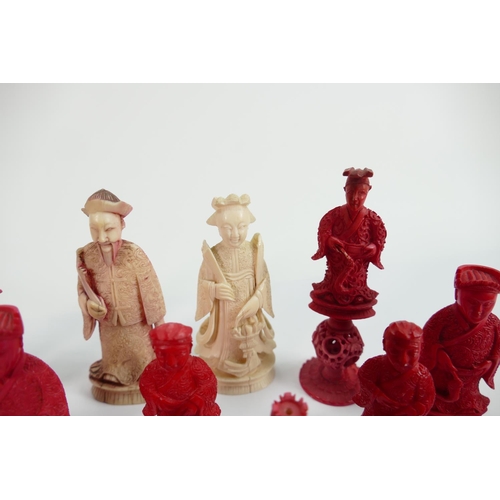 515 - A collection of early Bone Chess Pieces: tallest 9.5cm , Damages noted, Please Study images as no co... 