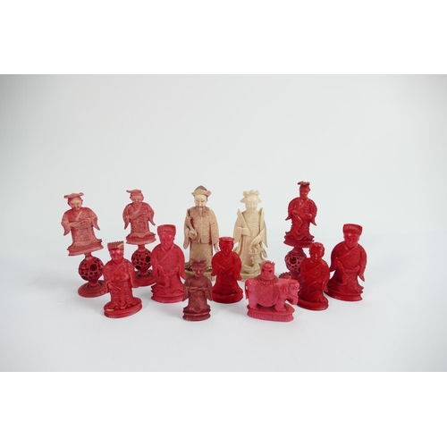 515 - A collection of early Bone Chess Pieces: tallest 9.5cm , Damages noted, Please Study images as no co... 